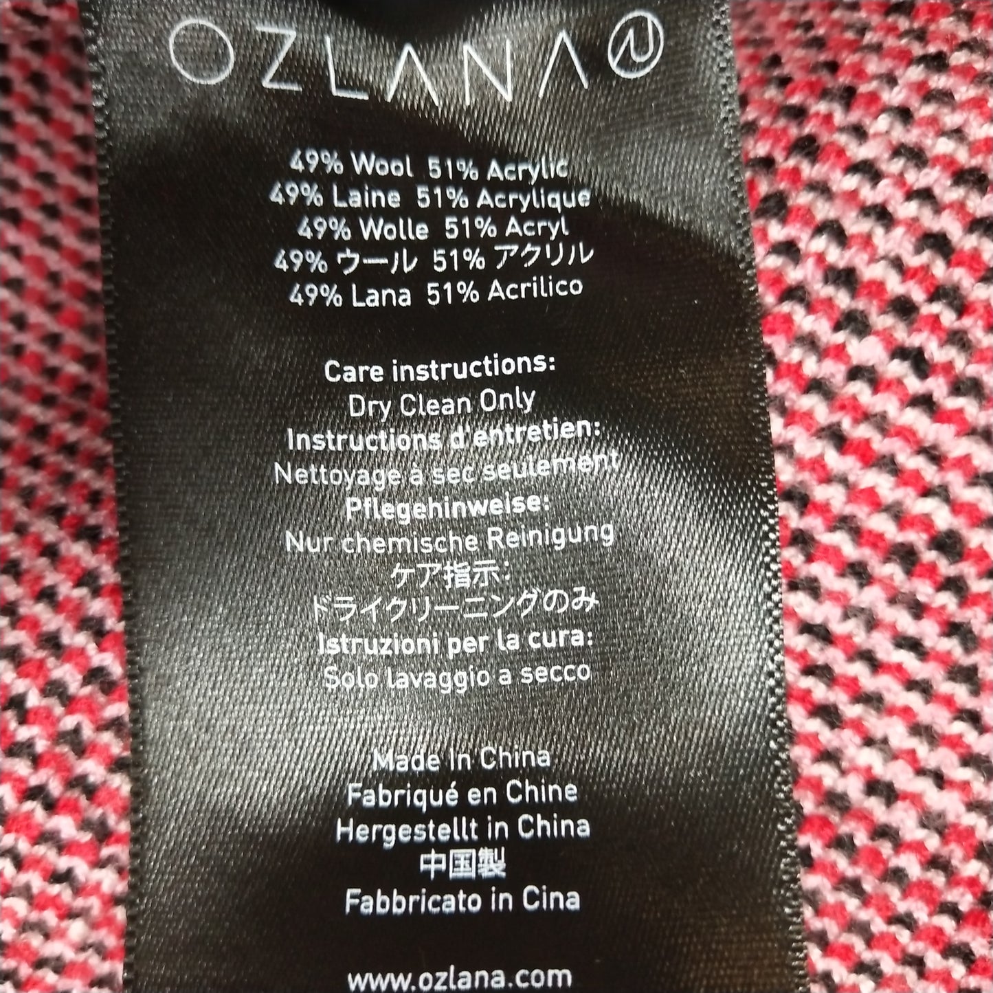 Ozlana scarlet graphic sweater — detail view 8
