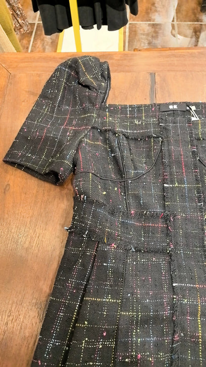 Yangqi charcoal dress texture