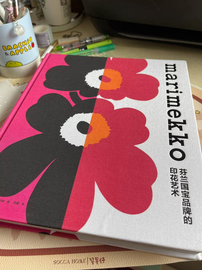 Marimekko Print Design Hardcover Book – Japanese Edition – photograph 1