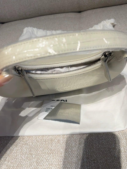 OSOI Cream Mini Crescent Leather Bag – photograph 6