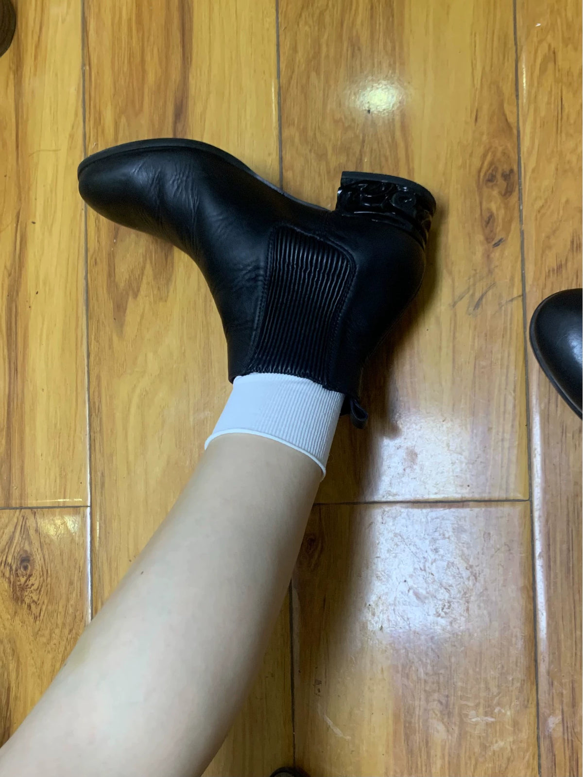 Miista Leather Chelsea Boots with Sculptural Heel – EU 37 — original seller image 3