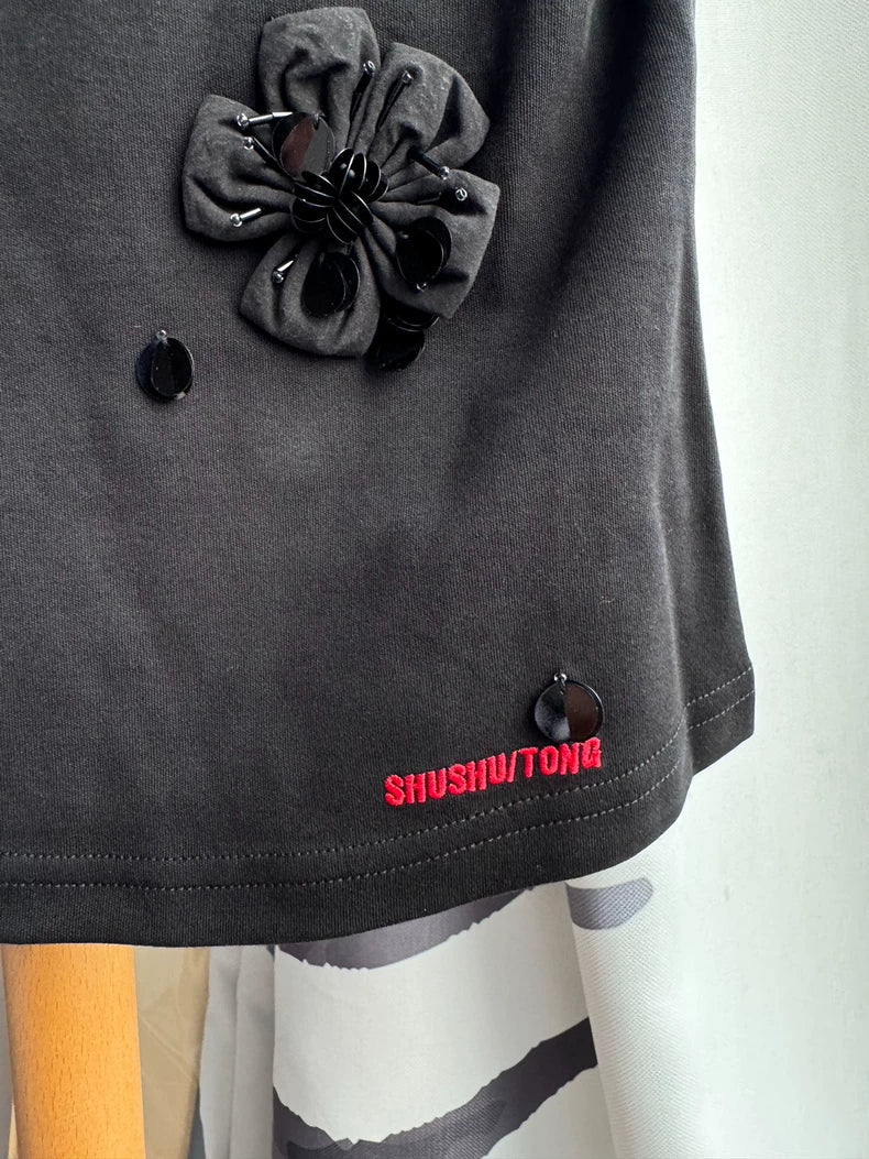 Crystal flower vest detail