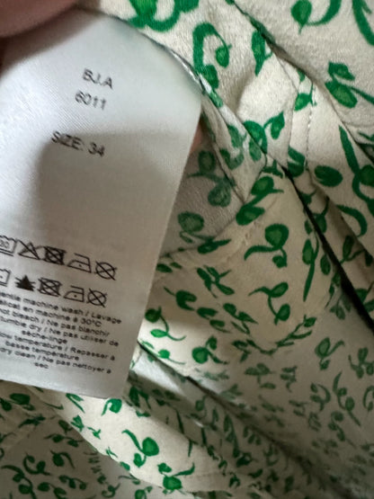 GANNI Green Floral Long-Sleeve Wrap Dress – photograph 4