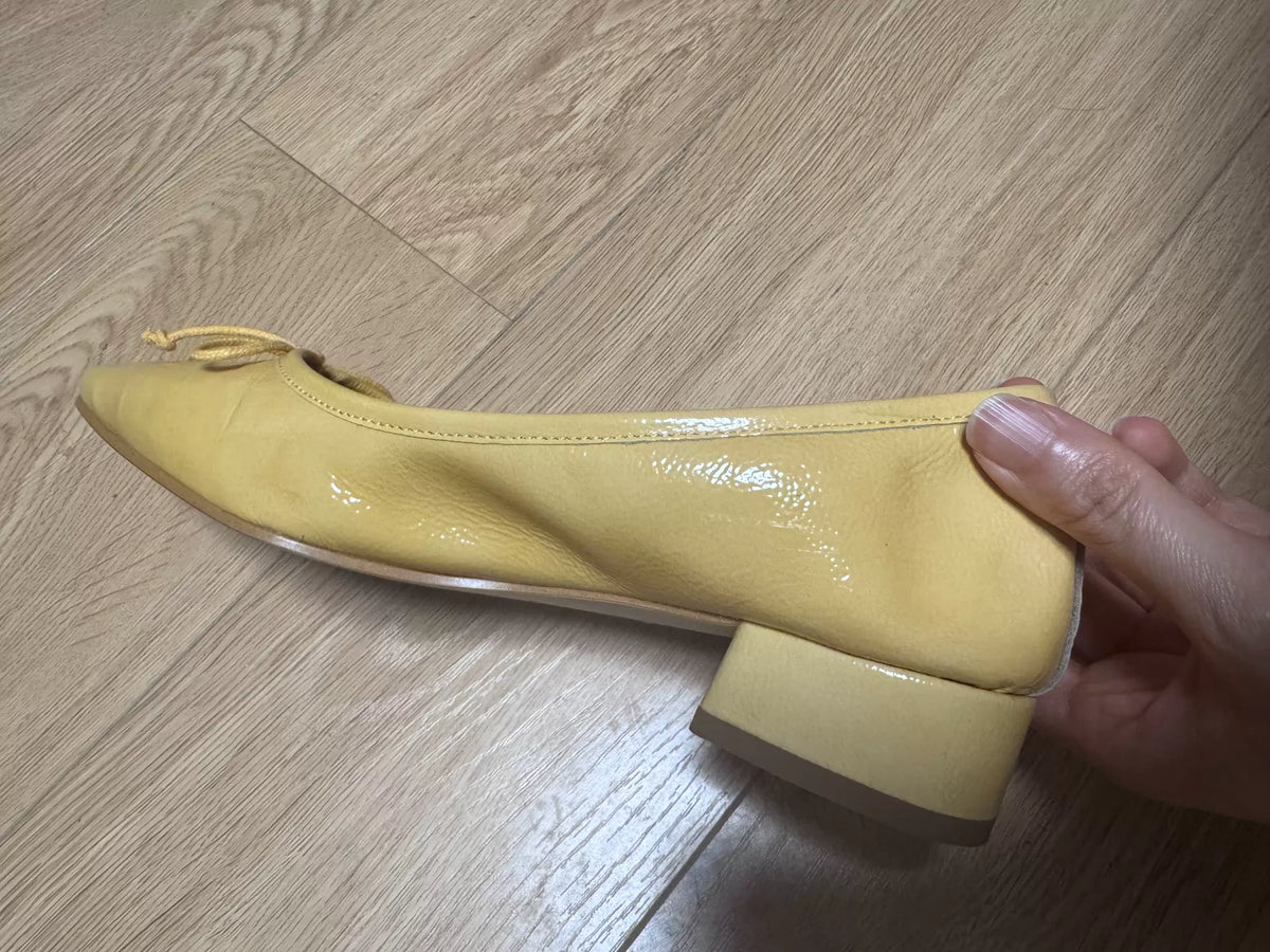 About Arianne Butter-Yellow Leather Mid-Heel Shoes – photograph 5
