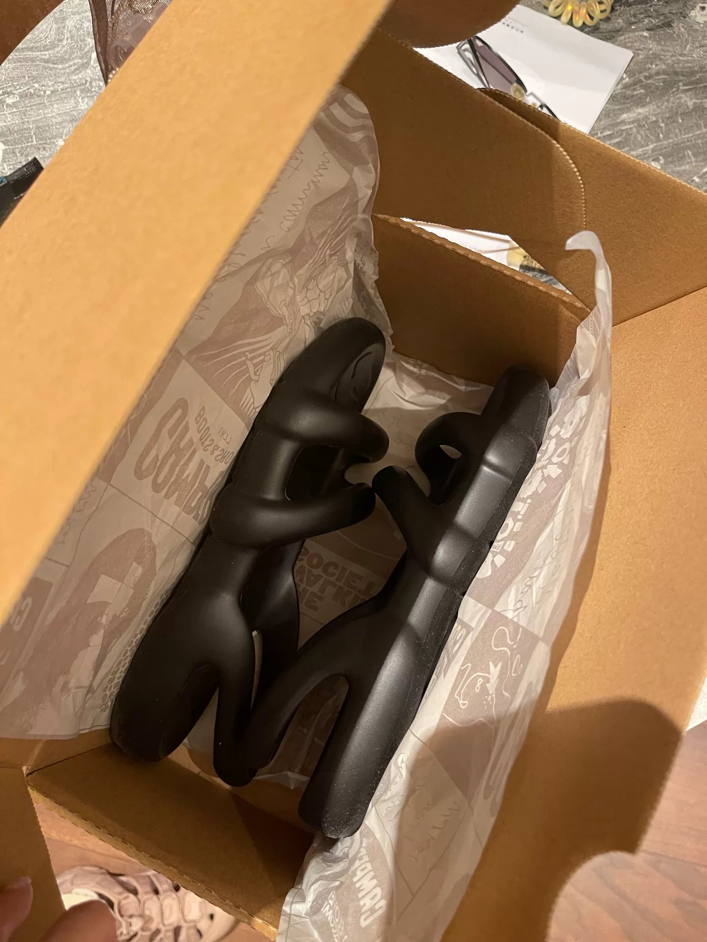 Camper Kobarah Flat Black Sandals – photograph 1