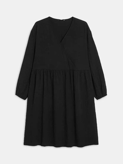 MONKI Black V-Neck Long-Sleeve Midi Dress