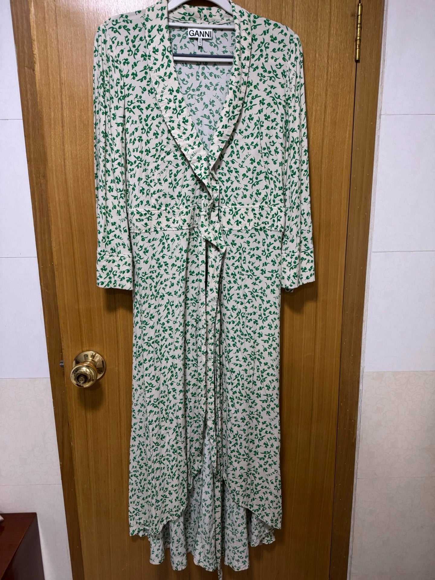 GANNI Green Floral Long-Sleeve Wrap Dress – photograph 1