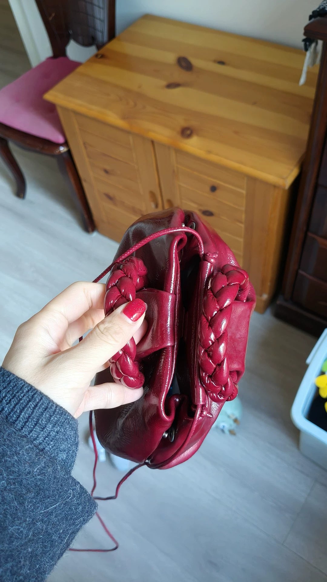 HEREU Burgundy Woven-Handle Bag — product detail 2