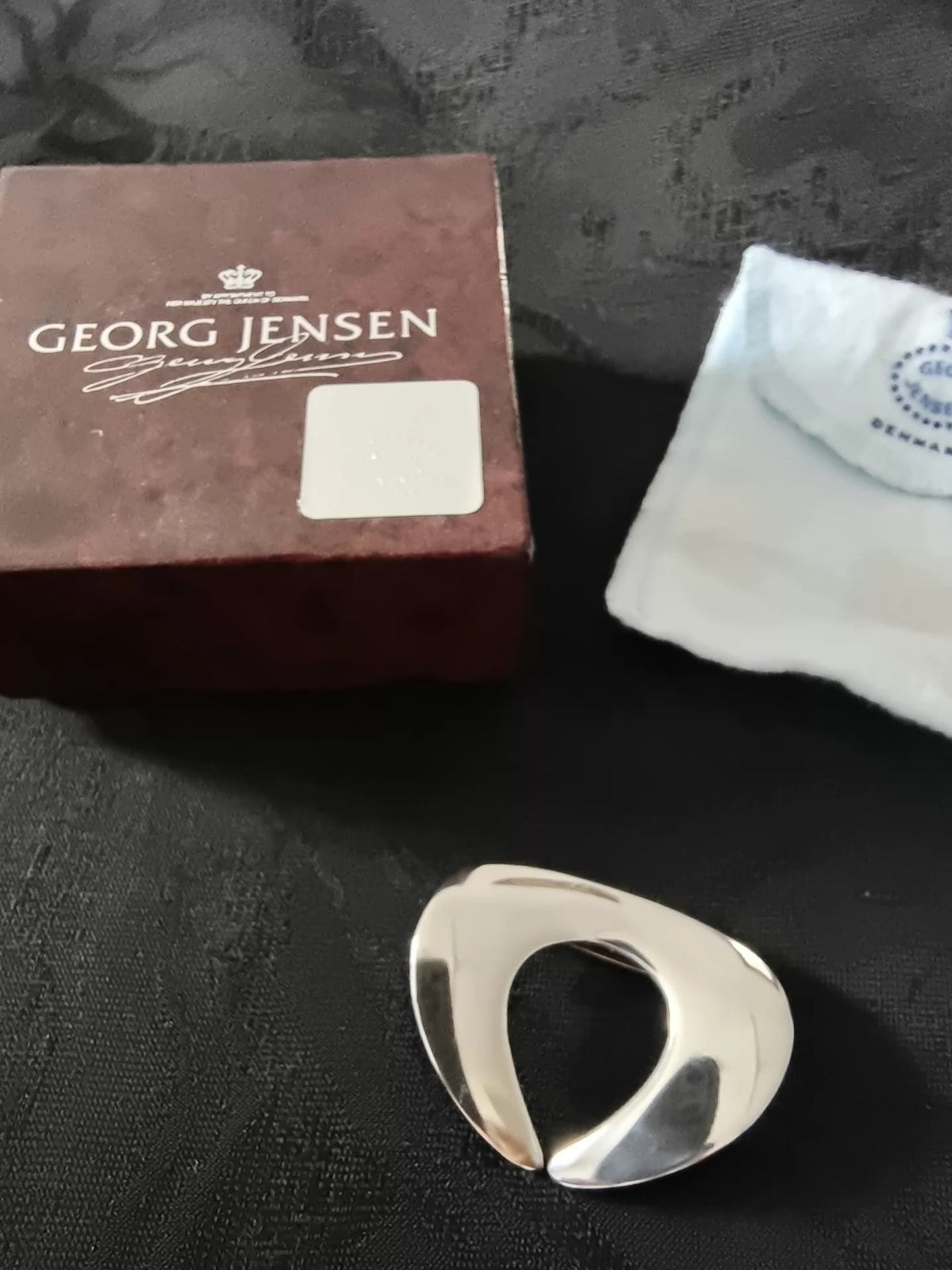 Georg Jensen No. 366 Silver Brooch – photograph 4