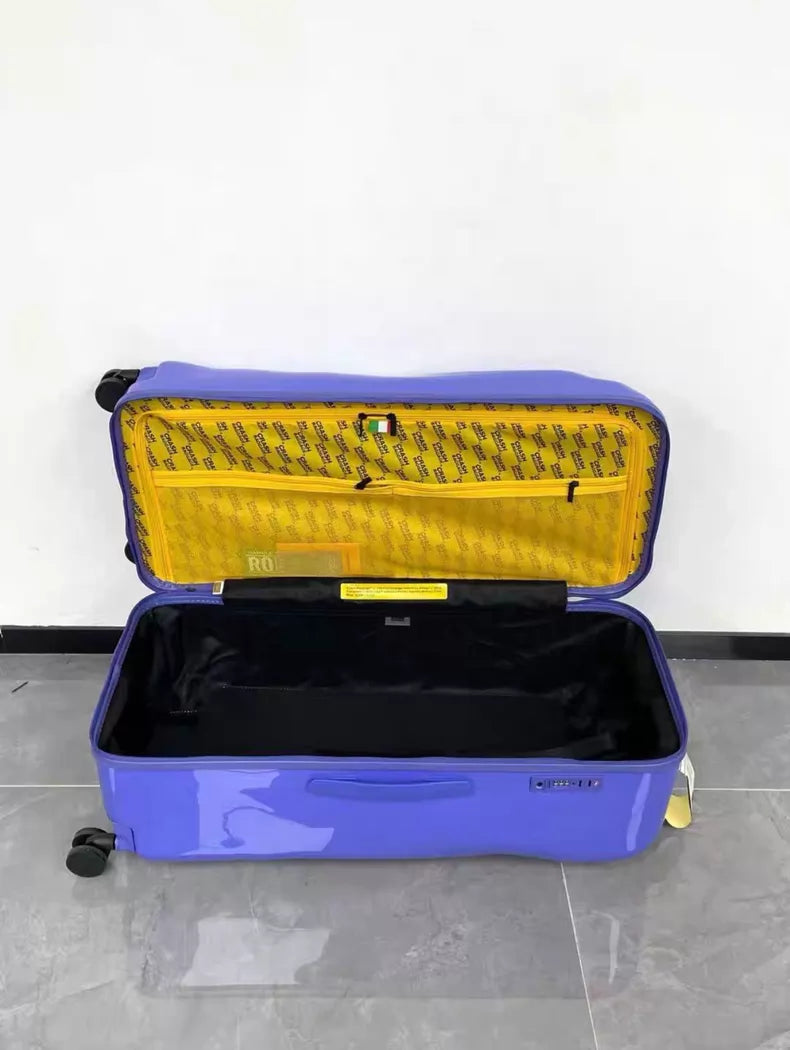 Crash Baggage — Silver — Travel Case — New