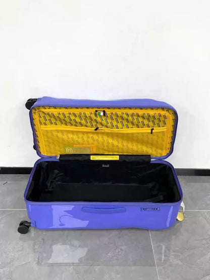 Crash Baggage — Silver — Travel Case — New