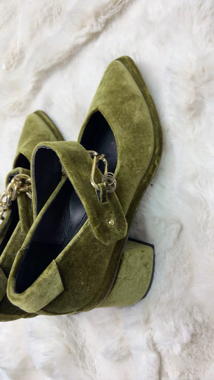 Reike Nen Green Velvet Mary Jane Shoes – photograph 4