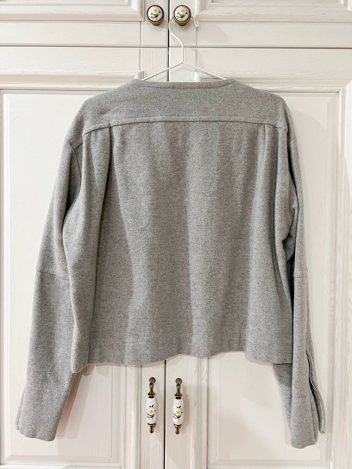 House of Sunny Grey Long-Sleeve Wool Top – photograph 2