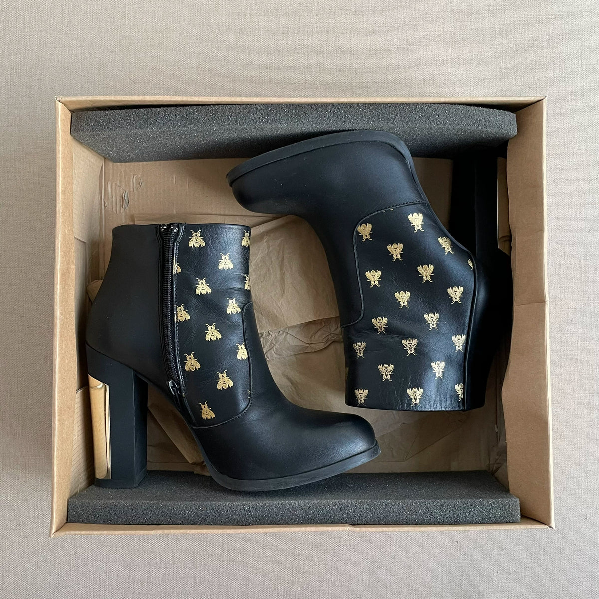 Miista Bee-Detail Ankle Boots – EU 37 — original seller image 7