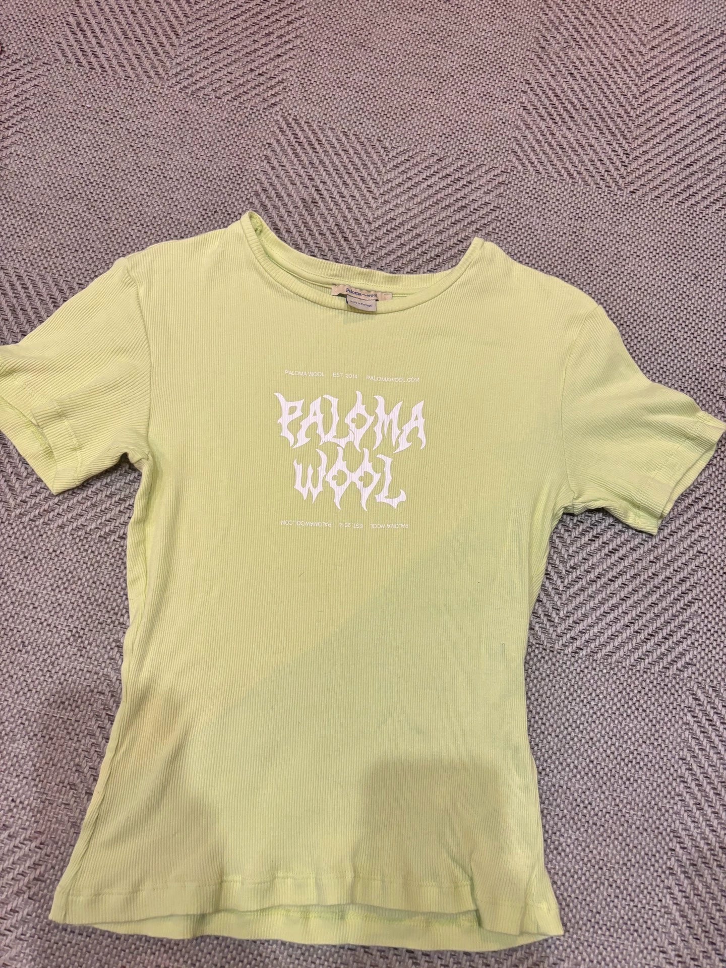 Paloma Wool Lime Fitted T-Shirt — product detail 2