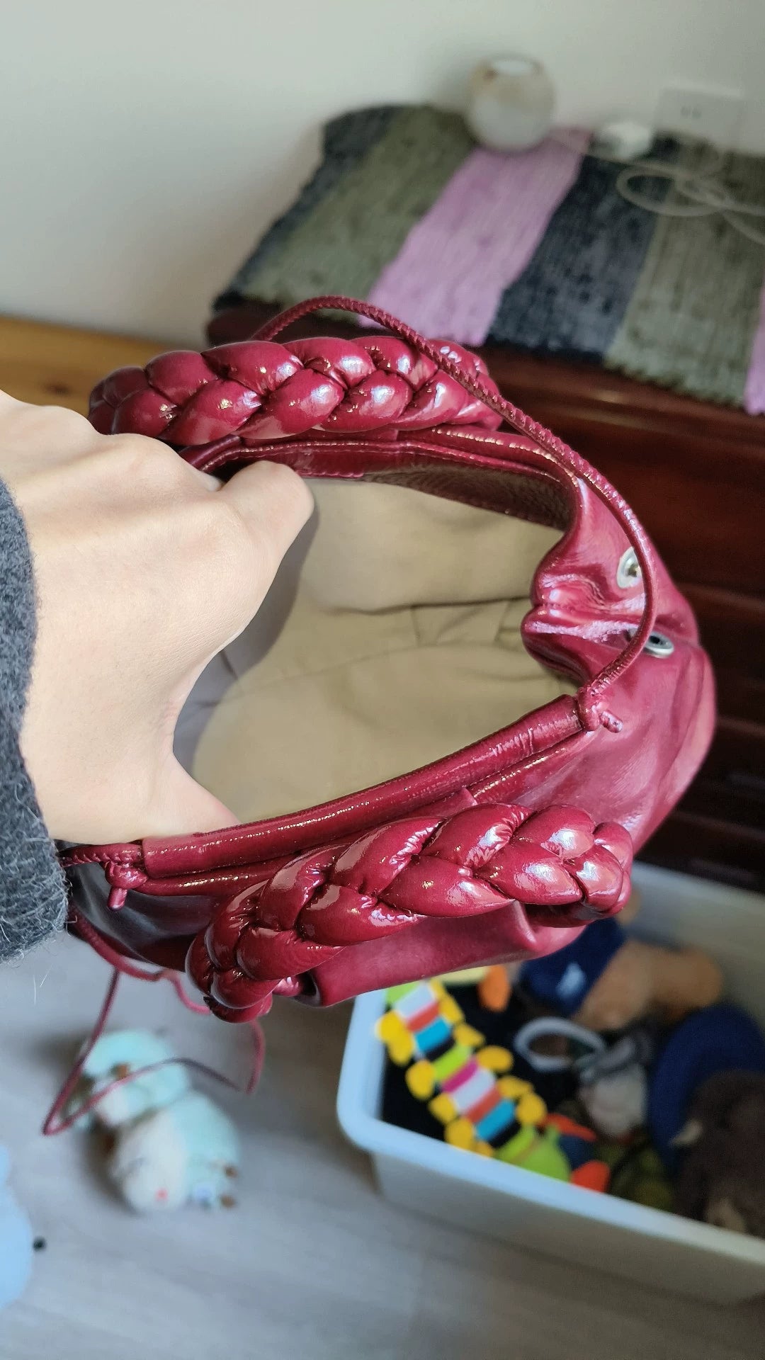 HEREU Burgundy Woven-Handle Bag — product detail 7