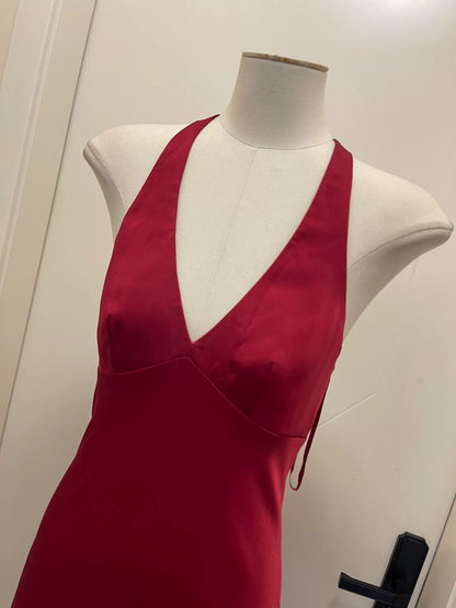 BCBGMAXAZRIA burgundy satin gown — neckline detail