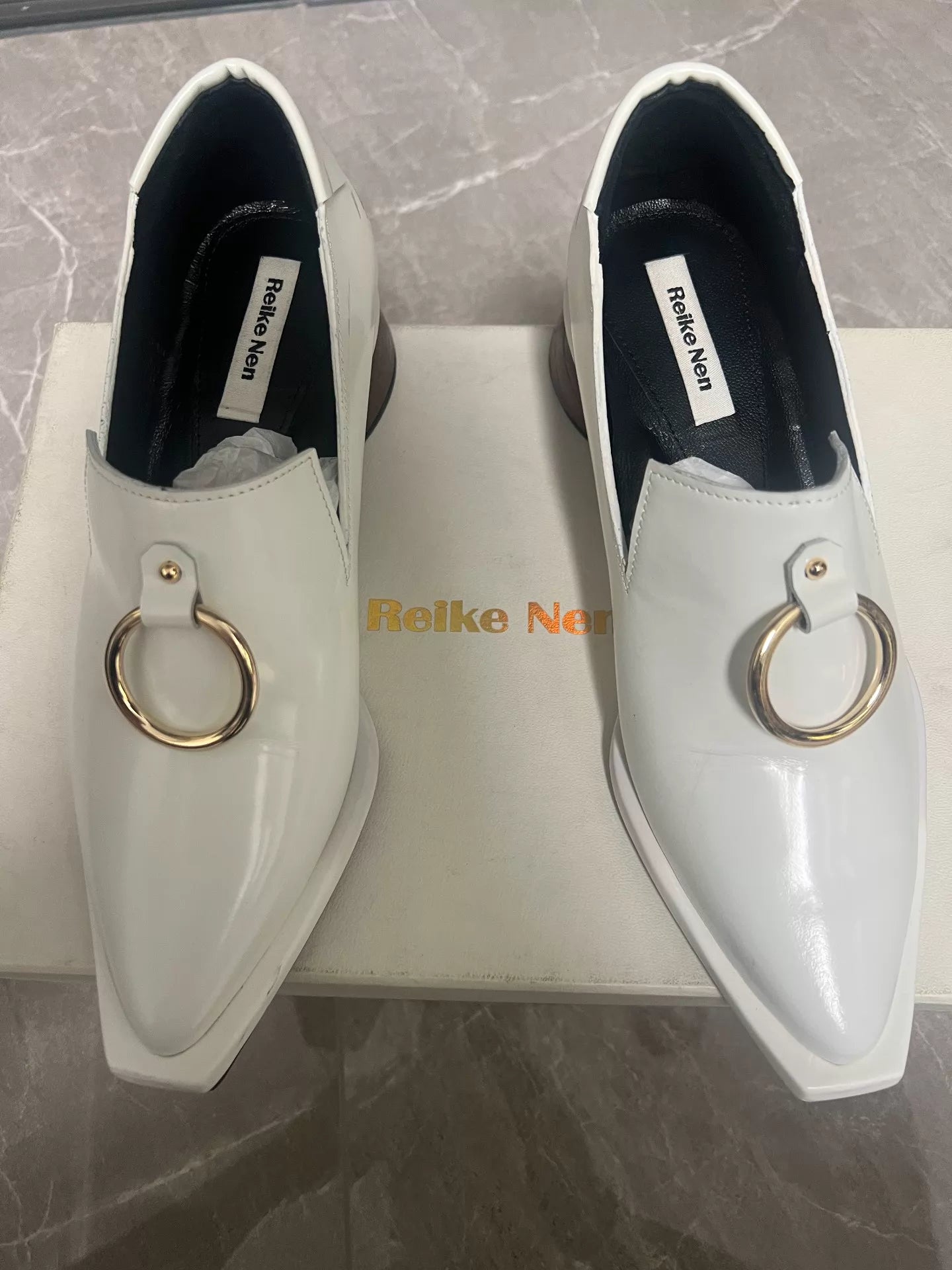 Reike Nen White Leather Ring-Detail Shoes – photograph 1