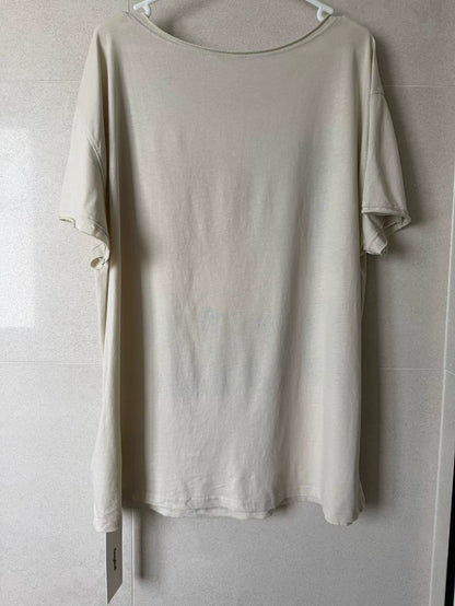 Cozydoll tee styling image