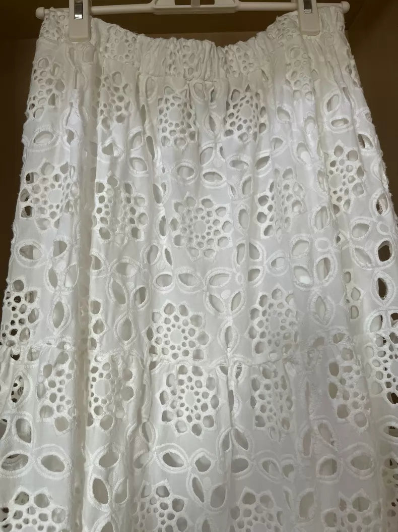 Ivory embroidered maxi skirt — embroidery detail