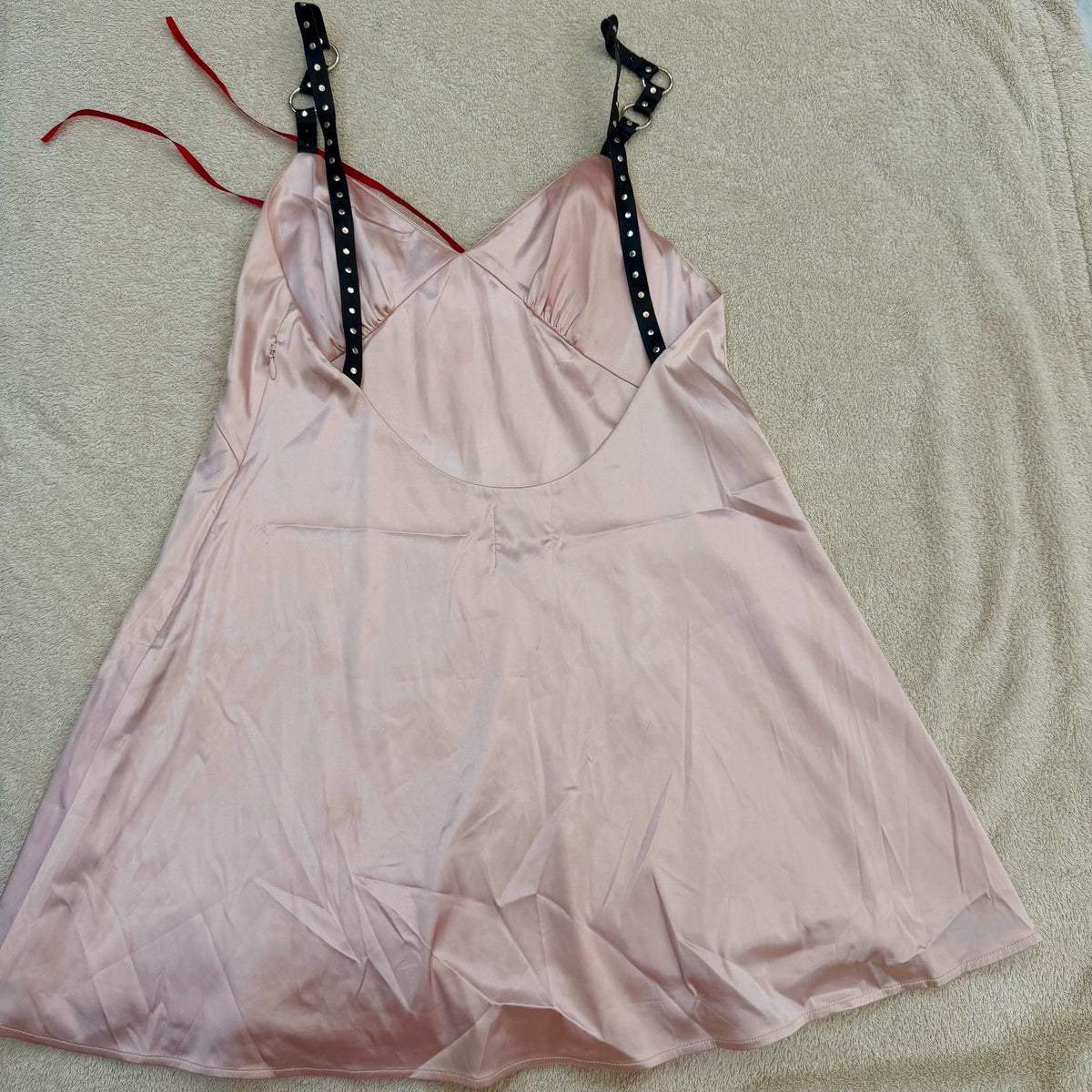 Heaven × Sandy Liang Pink Ribbon Dress — product detail 2