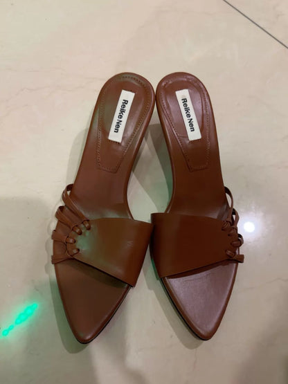 Reike Nen Brown Pointed Woven Mules – photograph 1