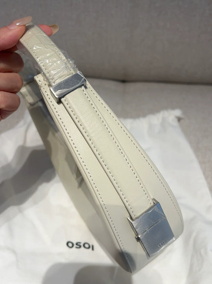 OSOI Cream Mini Crescent Leather Bag – photograph 3